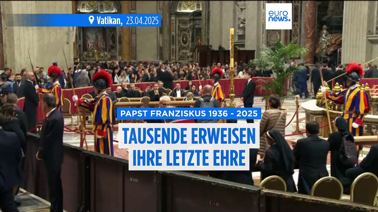 Tausende stehen Schlange, um Papst Franziskus die letzte Ehre zu erweisen