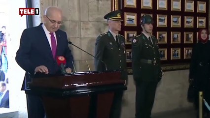 Numan Kurtulmuş daha ilk cümlede şaşırdı, 1920 yerine 1925 dedi