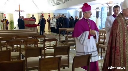 L'uscita della salma di Papa Francesco da Casa Santa Marta