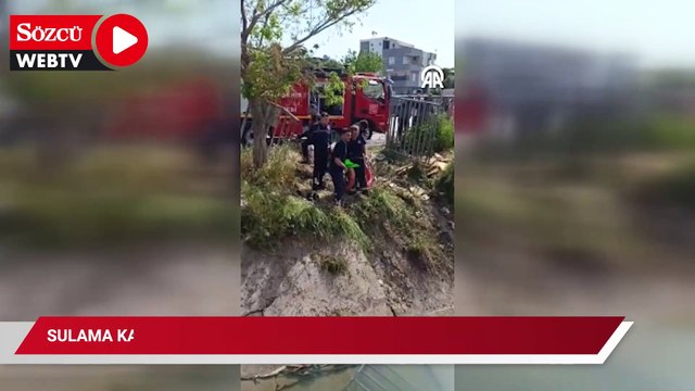 Sulama kanalına düşen tırın sürücüsünü itfaiye ekibi kurtardı
