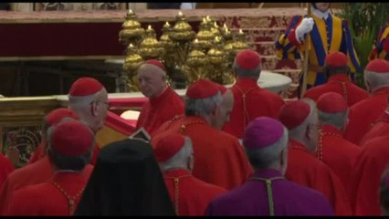 Oltre 80 cardinali presenti per rito traslazione del corpo Francesco