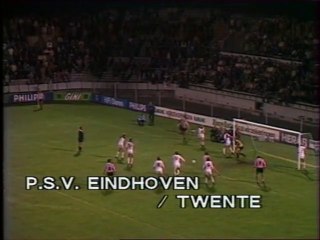 EINDHOVEN - TWENTE - 1981 - SAISON 1981/1982 -