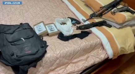 Droga e arsenale da guerra in casa: arrestato 40enne (23.04.25)
