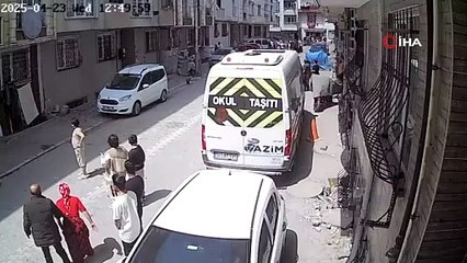 İstanbul'da panik anları böyle kaydedildi! Park halindeki arabalar böyle sallandı!