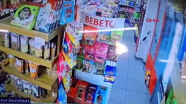 İstanbul'daki 6,2'lik deprem anı kamerada