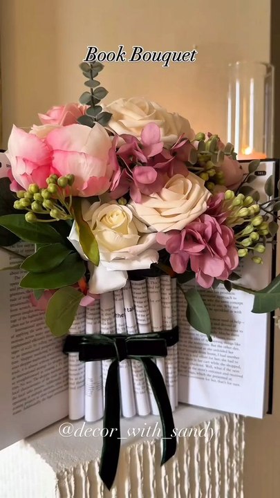 DIY Book Bouquet Tutorial via: @decor_with_sandyLearn how to make a beautiful DIY book bouquet with this easy step-by-step video tutorial! Perfect for book lovers, unique gifts, or creative decor.