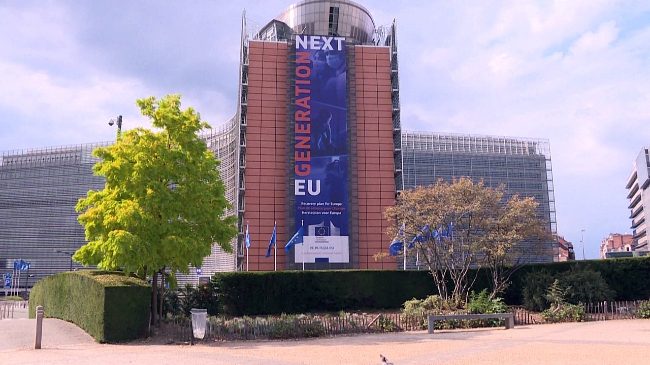 EU: 700 Millionen Euro Strafen für Meta und Apple