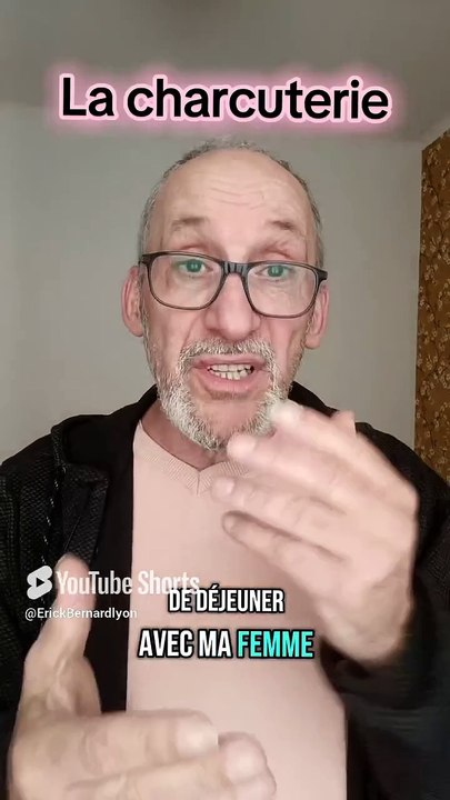 La charcuterie 🐷 #rire #comique #humour #mafemme #viedecouple #àtable #repas #manger #drôle