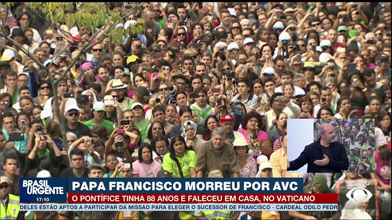 Sorvete, delivery e mais: as histórias do papa Francisco