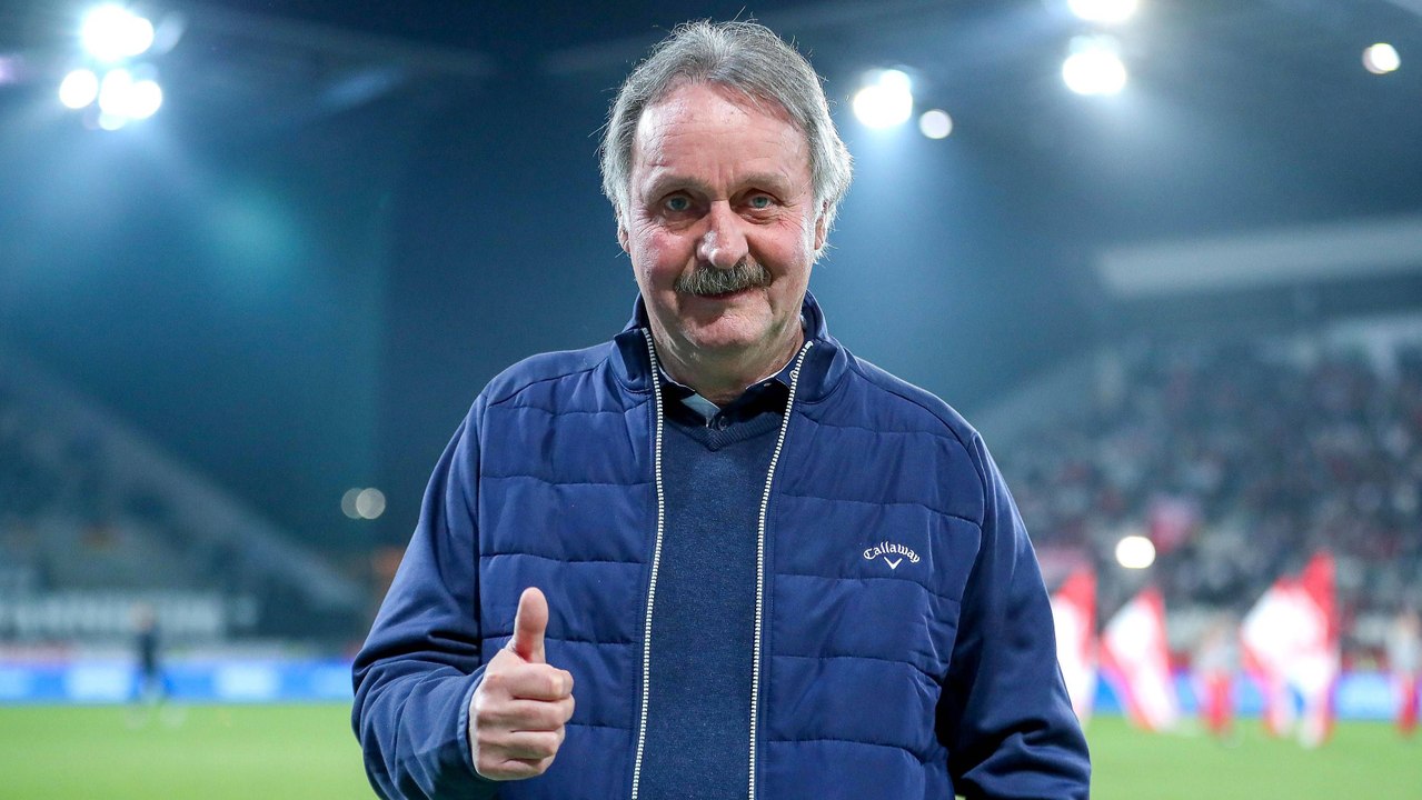 Neururer über seine Ziele: 'Der Traum von einem großen Titel lebt noch'