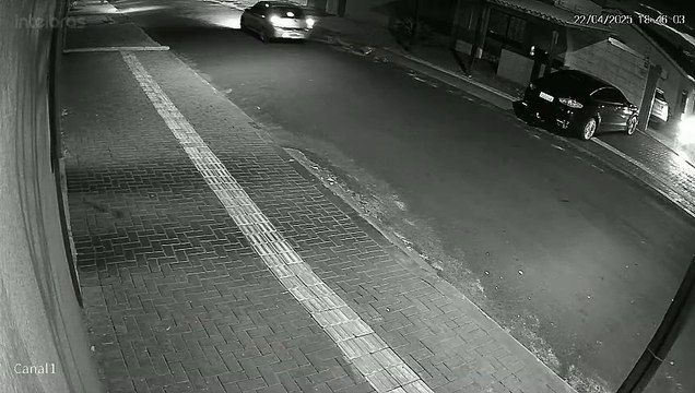 Ataque a tiros assusta moradores de Foz: câmera de segurança registra tudo