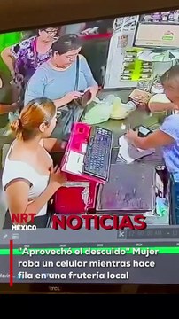 Denuncian robo de celular en frutería. La víctima esperaba pagar cuando otra mujer le hurtó el teléfono. Todo quedó grabado.