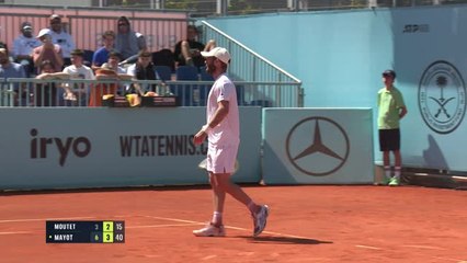 Madrid - Blessé, Moutet abandonne face à Mayot sous les sifflets du public