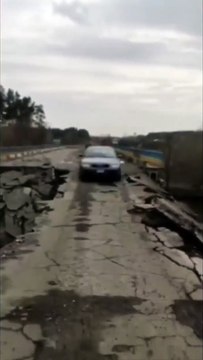 Traverser un pont dans un piteux état... risqué