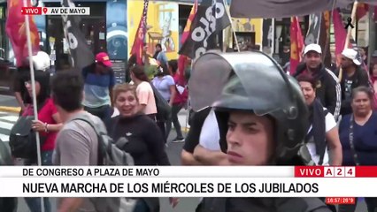La marcha de jubilados se trasladó a Plaza de Mayo