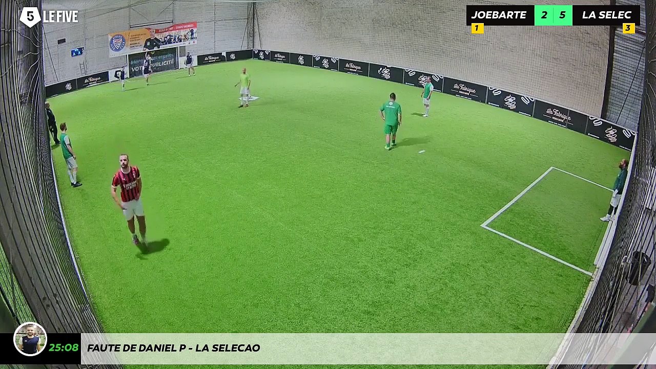 Faute de Daniel P - La Selecao