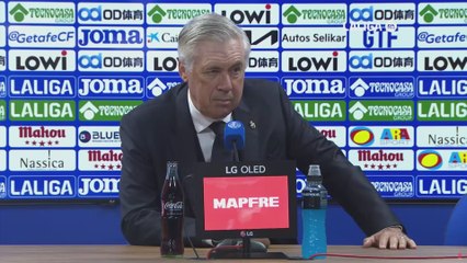 Ancelotti intenta darle un consejo a Endrick y lo convierte en un palo espectacular