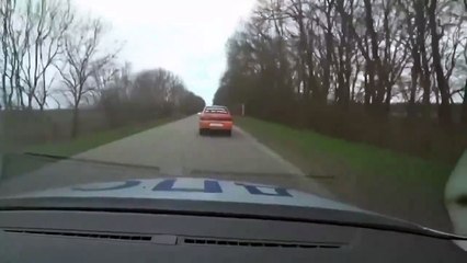 High Speed Drama Wanted Man’s Car Splits in Two in Wild Tatarstan Chase