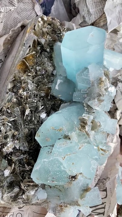 Gemstone 💎 mining