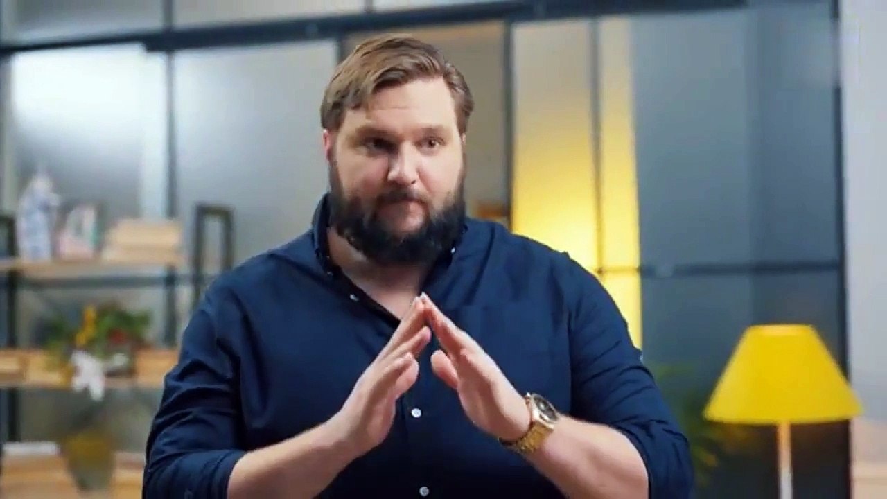 Girl Finds Out She Married A Monster _ @DramatizeMe (online-video-cutter.com) (3)