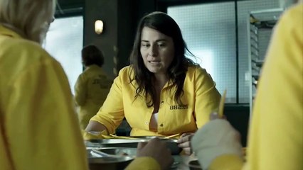 An Innocent Girl ends up in Prison, where She was Bullied but becomes Boss to Everyone
