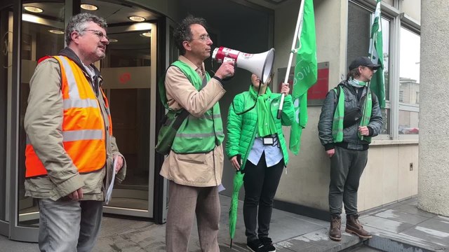 Les CPAS manifestent à Bruxelles contre la réforme du chômage