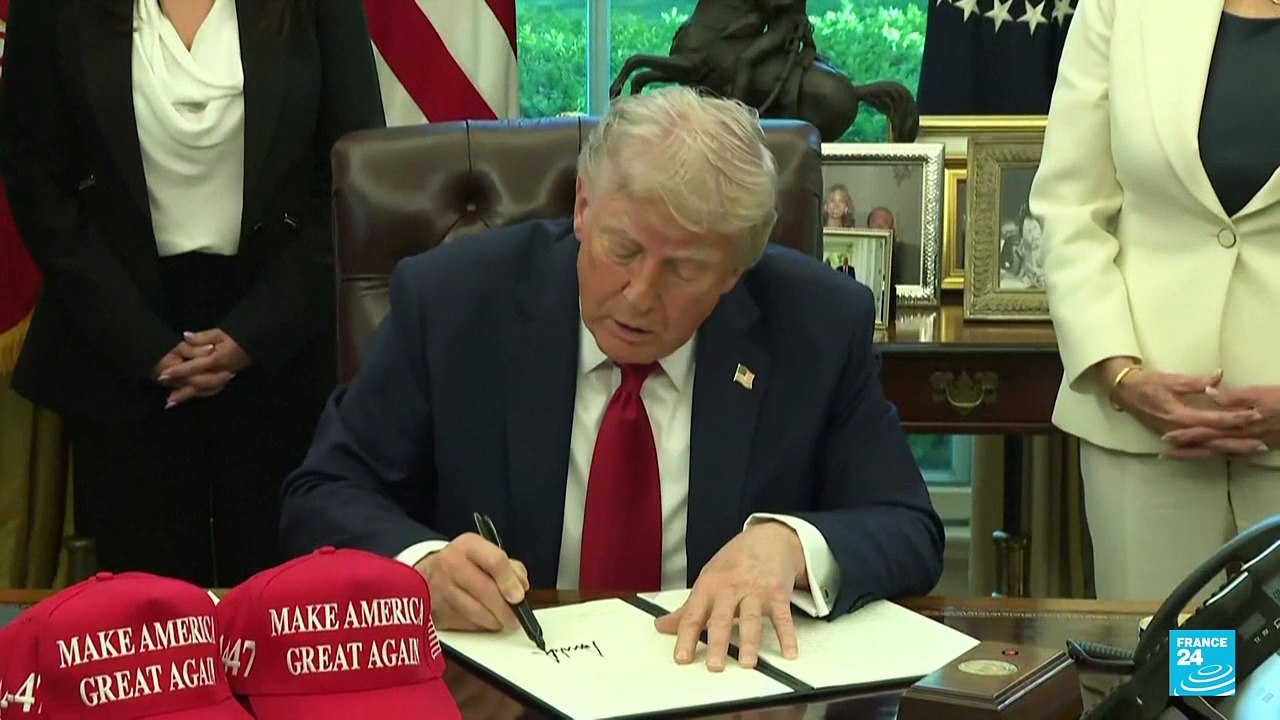 EE. UU.:12 estados demandan a Trump por guerra arancelaria - Vídeo ...