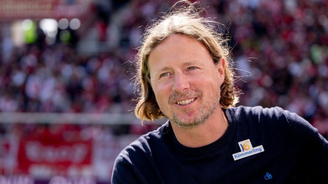 Henriksen scherzt mit Reporter: Wenn du verlieren willst, dann ist das okay