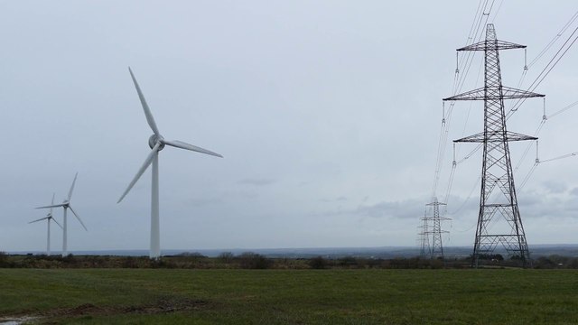 Transizione energetica e decarbonizzazione, a che punto è l’Italia?