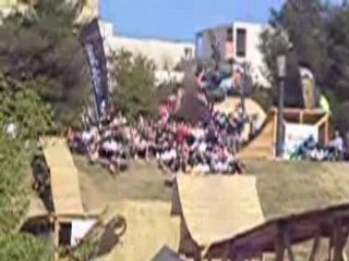 Backflip one foot+tailwip