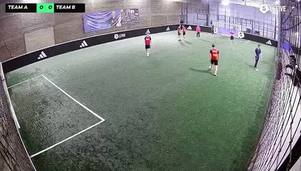 24/04 à 15:45 - Football Terrain 5 (LeFive Rouen)