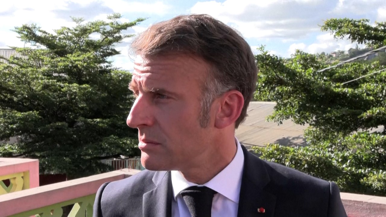 Emmanuel Macron affirme n'avoir « jamais envisagé » une nouvelle dissolution de l'Assemblée nationale