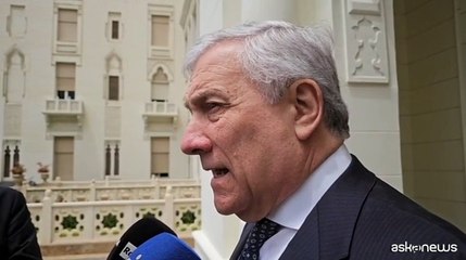 Tajani al Cairo: attacchi Houthi problema grave, 7 mld danni a Egitto