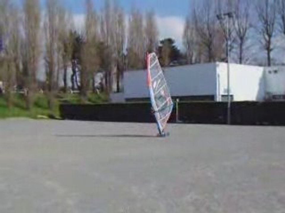 Dirtwindsurf au boulodrome