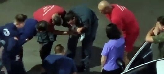VÍDEO: Bombeiros salvam bebê de 45 dias engasgado no pátio do quartel em Rio Negrinho