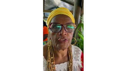 [GUADELOUPE] Visite d'Aurore Bergé à la maniocrie de Germaine à Capesterre-Belle-Eau