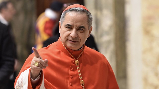 Angelo Becciu: ¿Quién es el polémico y condenado cardenal que quiere participar en el cónclave?