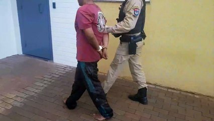Jovem de 20 anos é detido pela PM tentando invadir Motel em Cascavel