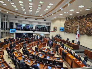Diputados critican declaraciones de Mulino sobre la mina y la Universidad de Panamá