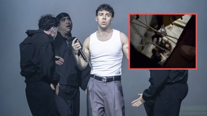 Colapsan tarimas en el Palacio de los Deportes durante concierto de Quevedo dejando dos lesionados