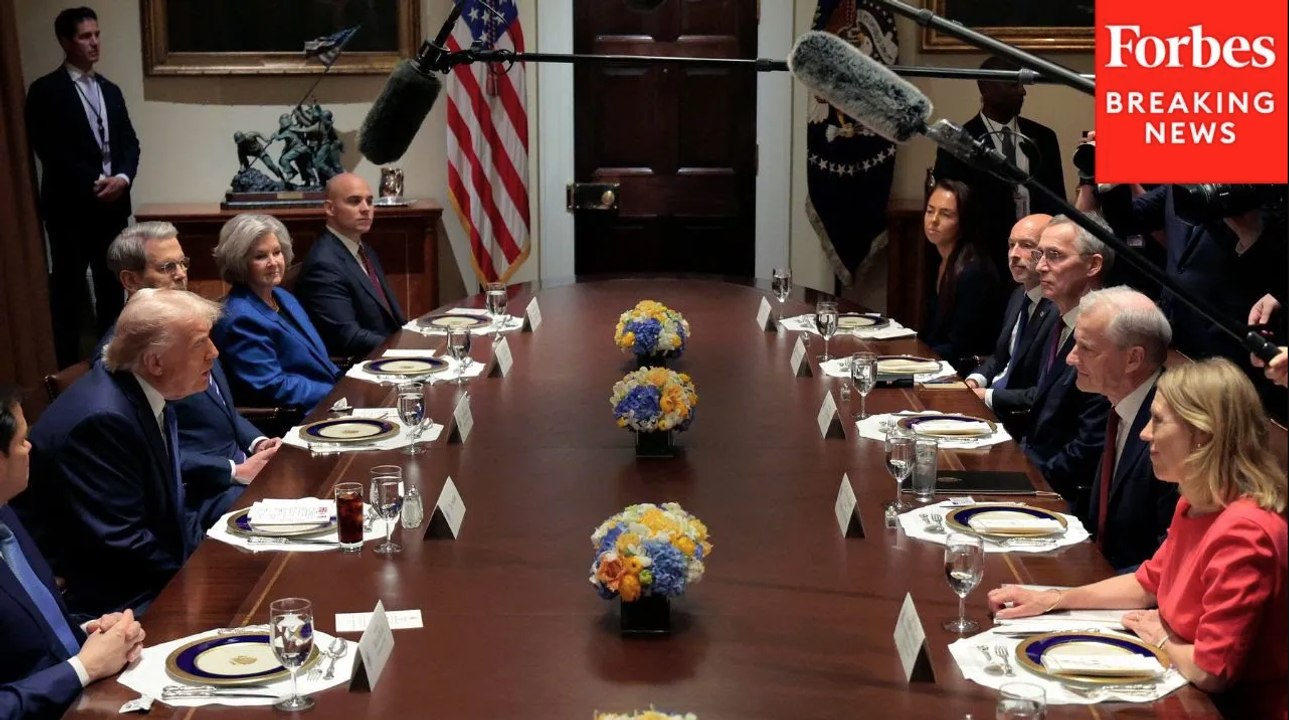 'An Amazing Phenomenon': Trump Talks About Norwegian Trade Surplus To Prime Minister's Face