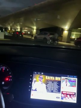 Conductores de Uber denuncian agresiones y acoso por parte de sindicalizados en las afueras del Aeropuerto Las Américas