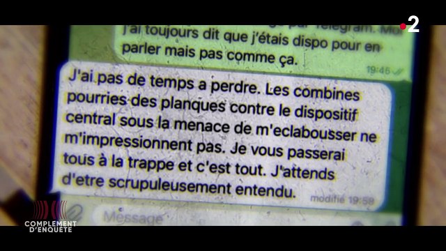 Extrait de Complément d'enquête sur Jean-Luc Mélenchon le jeudi 24 avril 2025 sur France 2.