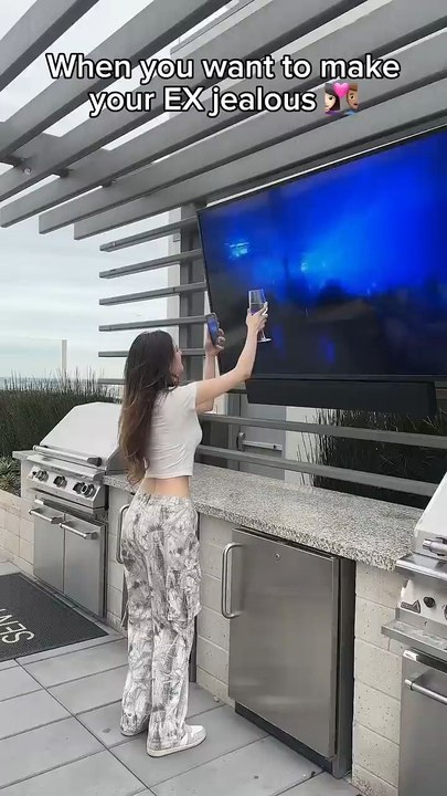 When you want to make your EX jealous