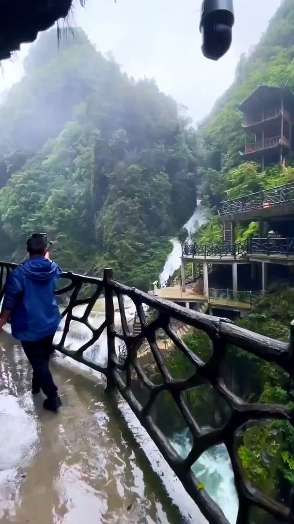 ⁣Majestic Nature Waterfalls 💧🌿 | Relaxing Sounds & Scenic View