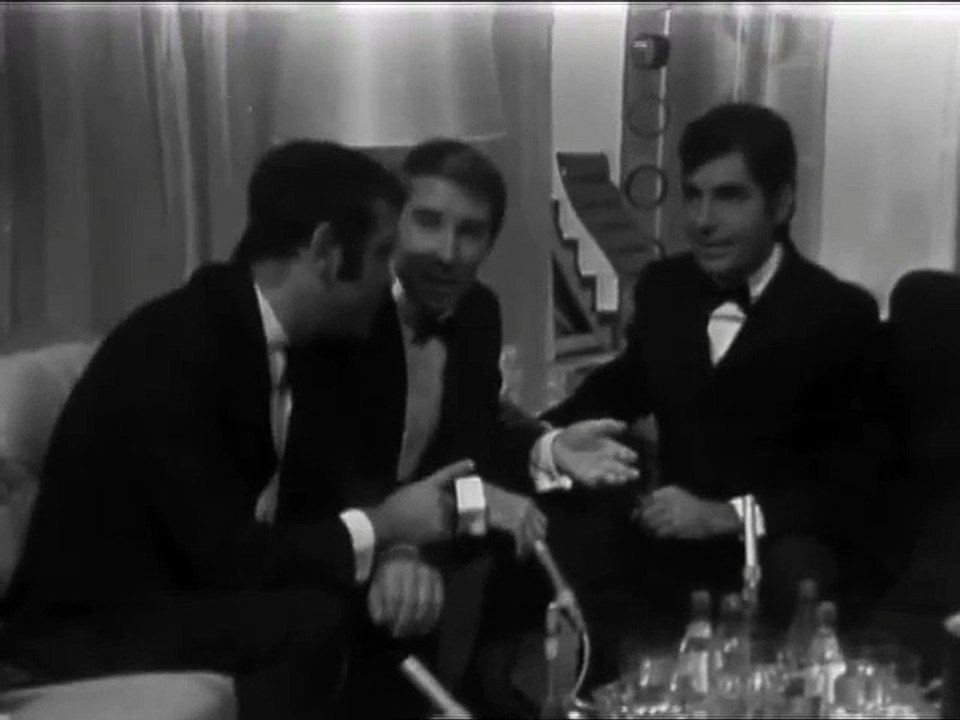 Johnny Hallyday – La Grande Bousculade (06 Juillet 1968, 1ère Chaîne) – Jeune Homme & Entre mes mains