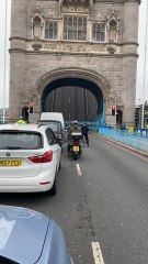 Tower bridge open closed for ships