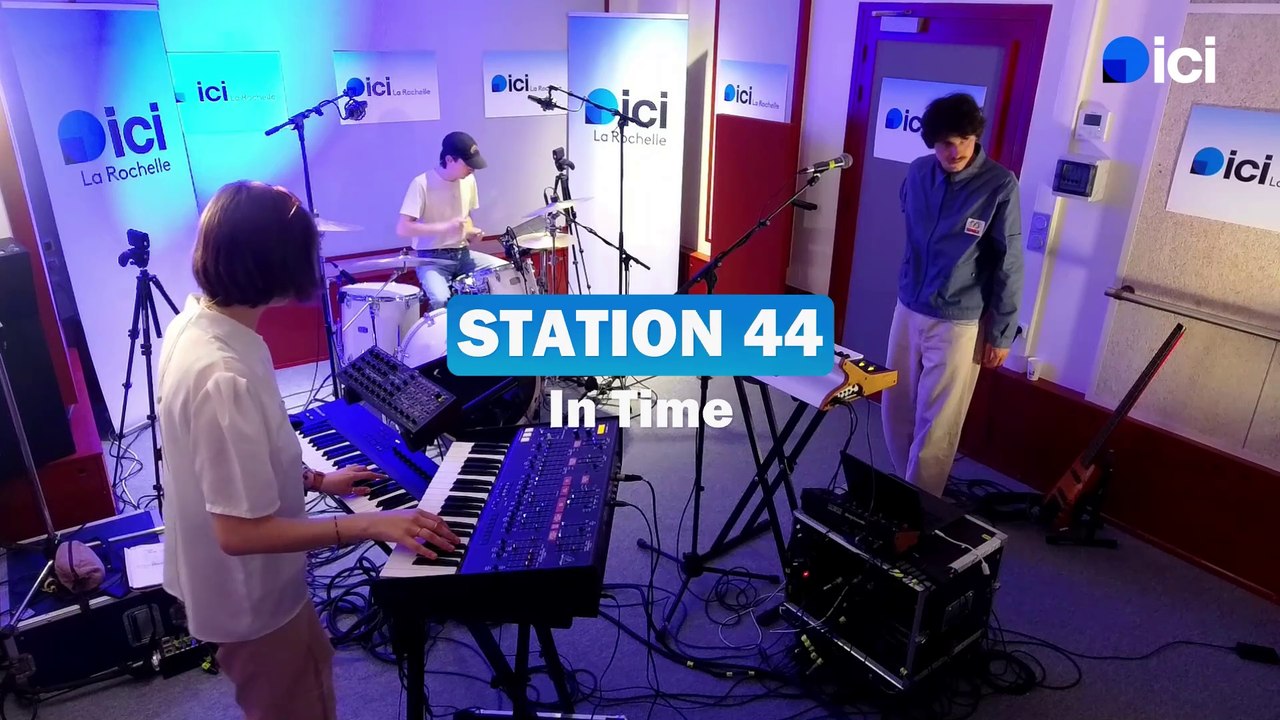 STATION 44 - In Time
