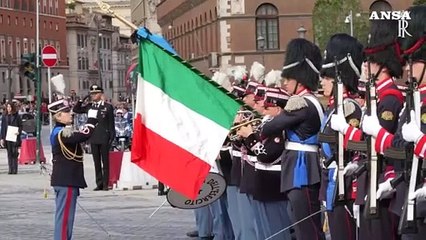 Mattarella all'Altare della patria per le celebrazioni del 25 Aprile