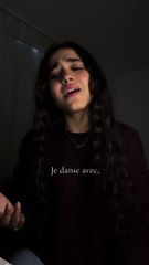 Beautiful French Song: Girl Singing Popular French Songs Playlist